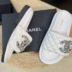 CHANEL New Style Diamond Buckle Double C Thick Bottom Slippers White Sheepskin