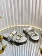 DIOR D-AVENUE SLIDES 25S IN WHITE CALFSKIN MICRO CANNAGE MOTIF