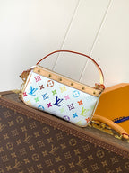 LOUIS VUITTON POCHETTE ACCESSOIRES BAG 22 IN MULTICOLOR MONOGRAM CANVAS AND COWHIDE