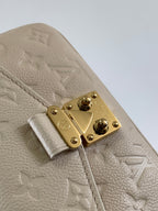 LOUIS VUITTON POCHETTE MÉTIS EAST WEST 22 IN LIGHT BEIGE MONOGRAM EMPREINTE CALFSKIN EMBOSSED