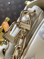 LOUIS VUITTON LV 25S EAST WEST POCHETTE MÉTIS BAG 21 IN BEIGE DREAM EMBOSSED TEXTURED CALFSKIN