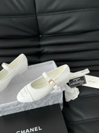 CHANEL MARY JANE SHOES IN WHITE LAMBSKIN
