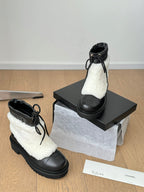 CHANEL CHUNKY BOOTS IN WHITE SMOOTH FLEECE AND BLACK CALFSKIN