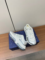 GUCCI Ripple Leather Sneakers White Silver