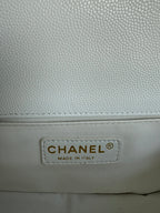 CHANEL BOY 25S 25 CM IN WHITE LAMBSKIN WITH GOLD HARDWARE