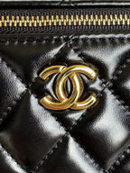CHANEL SMALL VANITY CASE 17 WITH HANDLE IN BLACK CALFSKIN GOLD METAL CHAIN
