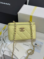 CHANEL VANITY CASE 17 CRYSTAL STUDDED LOGO IN YELLOW CALFSKIN GOLD HARDWARE