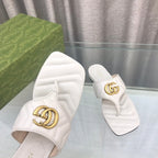 GUCCI marmont logo - embellished mattelasse leather sandal in white