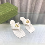 GUCCI marmont logo - embellished mattelasse leather sandal in white