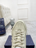GUCCI RHYTON TRAINER WHITE LAMBSKIN WITH PURPLE DINO MOTIF