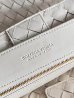 BOTTEGA VENETA LARGE HANDLE BAG ANDIAMO 45 IN OFF WHITE LAMBSKIN