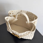 BOTTEGA VENETA HANDLE BAG ANDIAMO 32 IN OFF WHITE LAMBSKIN