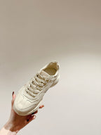 GUCCI RHYTON LOGO TRAINER WHITE CALFSKIN WITH TIGER MOTIF