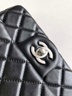 CHANEL SMALL 17 FLAP BAG IN BLACK CALFSKIN