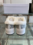DIOR ALK'N PLATFORM SNEAKER PALE GRAY COTTON EMBROIDERED WITH OBLIQUE MOTIF AND WHITE SHEARLING