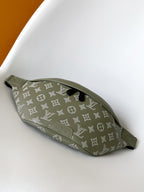 LOUIS VUITTON LV 25S DISCOVERY BUMBAG 44 IN OLIVE GREEN MONOGRAM CALFSKIN AND CANVAS