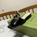 GUCCI 26S BLONDIE SLIPPERS IN BLACK GLOSSY CALFSKIN