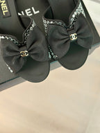 CHANEL BLOCK HEEL MULE WITH WHITE RHINESTONES IN BLACK LAMBSKIN