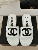 CHANEL CLASSIC SLIPPERS THICK SOLE IN WHITE TWEED