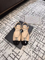 CHANEL FLAT SLINGBACKS IN MACAROON BEIGE MIX BLACK CALFSKIN