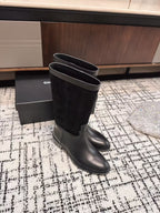 CHANEL BOOTS IN BLACK SUEDE AND CALFSKIN 393518