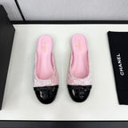 CHANEL BOW MULE IN LIGHT PINK FABRIC AND BLACK CALFSKIN