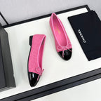 CHANEL BALLET FLATS IN BRIGHT PINK TWEED AND BLACK CALFSKIN
