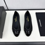 CHANEL BALLET FLATS IN BLACK TWEED AND CALFSKIN