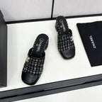 CHANEL HIGH MULE IN BLACK MIX WHITE WOOL TWEED AND CALFSKIN