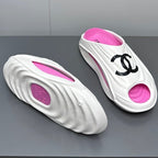 CHANEL New Double C Foam Lightweight Slippers Boat White Pink