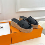 HERMES Eze 30 Sandal Black