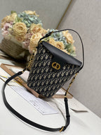 DIOR 30 MONTAIGNE 13 24x24x9.5CM BLUE OBLIQUE EMBROIDERY