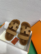 HERMES Chypre Sandal Gold shearling insole Gold goatskin lining